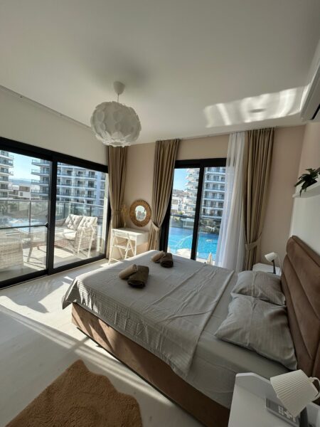 Premium Pool View 1BR | Caesar Blue